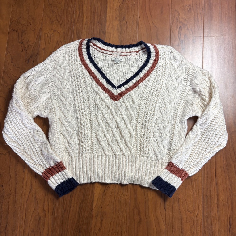 American Eagle Cable Knit V-Neck Sweater Cream Striped Trim Large